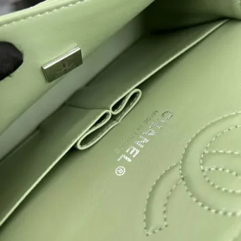 Chanel A01117 Flap Handbag Classic Bag Green Lambskin