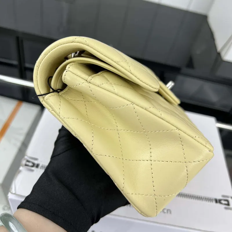 Chanel A01117 Flap Handbag Classic Bag Light Yellow Lambskin