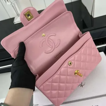 Chanel A01117 Flap Handbag Classic Bag Pink Lambskin