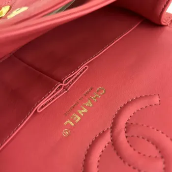 Chanel A01117 Flap Handbag Classic Bag Red Lambskin