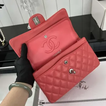 Chanel A01117 Flap Handbag Classic Bag Red Lambskin