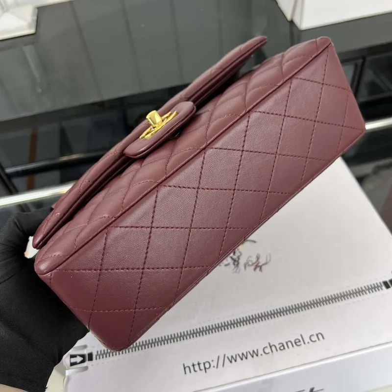 Chanel A01117 Flap Handbag Classic Bag Wine Red Lambskin
