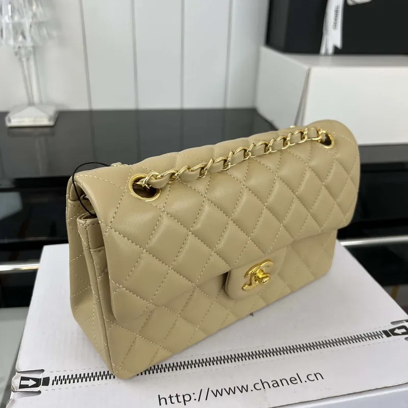 Chanel A01117 Flap Handbag Classic Bag Apricot Lambskin