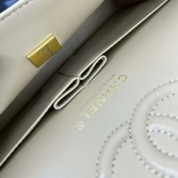 Chanel A01117 Flap Handbag Classic Bag Apricot Lambskin