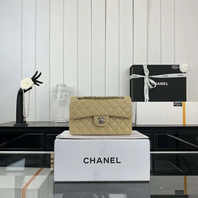 Chanel A01117 Flap Handbag Classic Bag Apricot Lambskin
