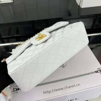 Chanel A01117 Flap Handbag Classic Bag White Lambskin
