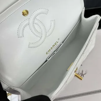 Chanel A01117 Flap Handbag Classic Bag White Lambskin