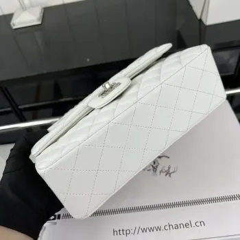 Chanel A01117 Flap Handbag Classic Bag White Lambskin