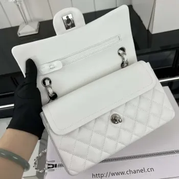 Chanel A01117 Flap Handbag Classic Bag White Lambskin