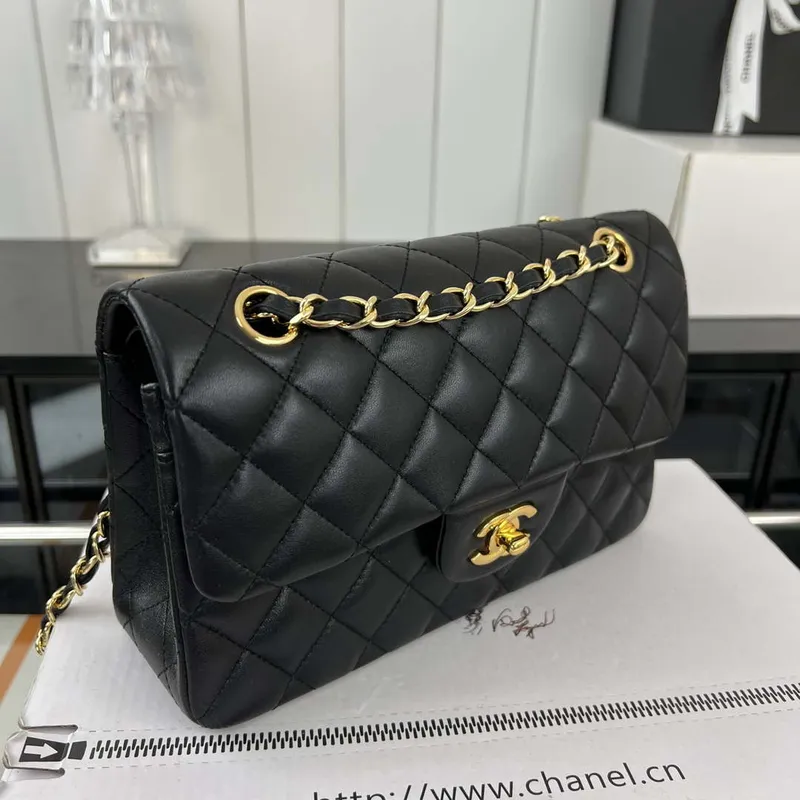 Chanel A01117 Flap Handbag Classic Bag Black Lambskin