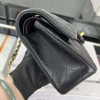 Chanel A01117 Flap Handbag Classic Bag Black Lambskin