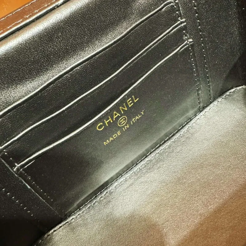 Chanel AS4648 Flap Bag & STAR COIN PURSE Mirror Calfskin Metallic Calfskin & Gold Tone Metal Silver