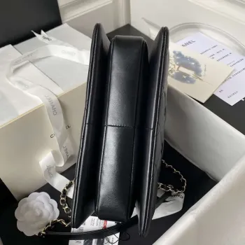 Chanel 24C Trendy CC Flap Bag With Top Handle Lambskin bag A92236 Black Gold