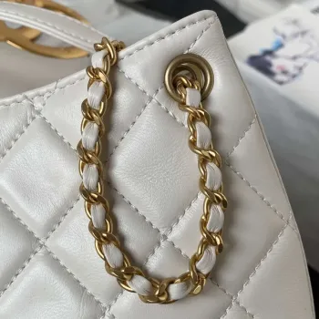 Chanel AS4610 Messenger bag Lambskin White