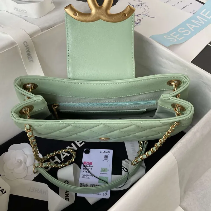 Chanel AS4610 Messenger bag Lambskin Green