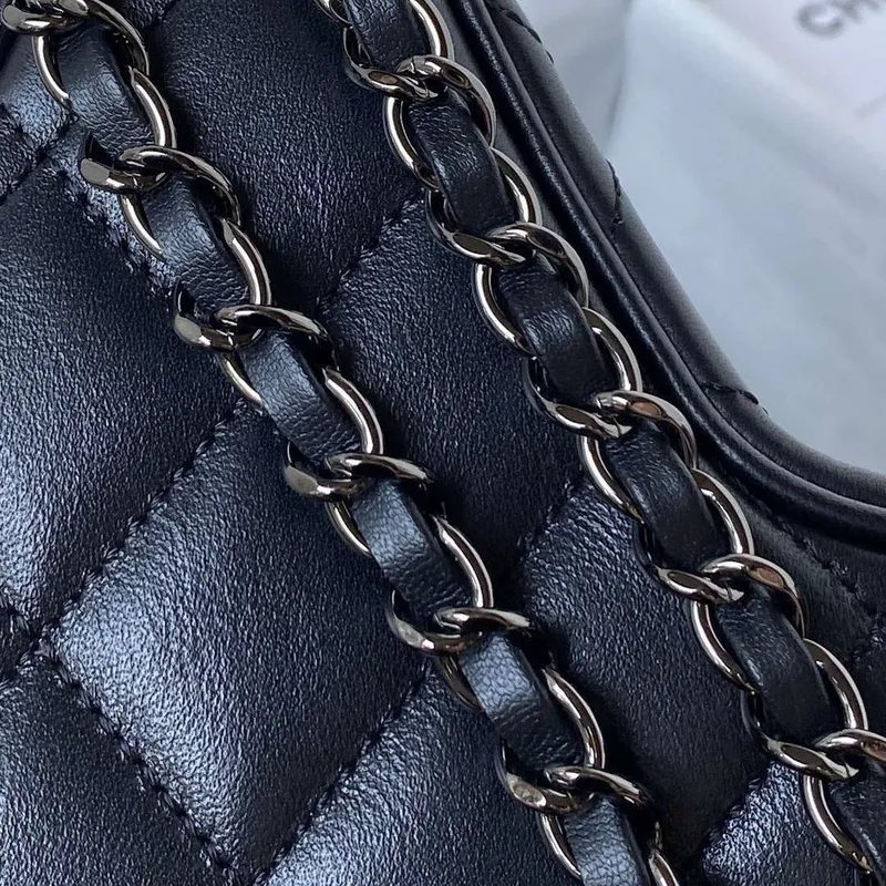 Chanel AS4579 Star Handbag metallic Lambskin Black metal Black