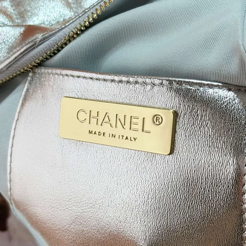 Chanel AS4579 Star Handbag metallic Lambskin gold metal Silver
