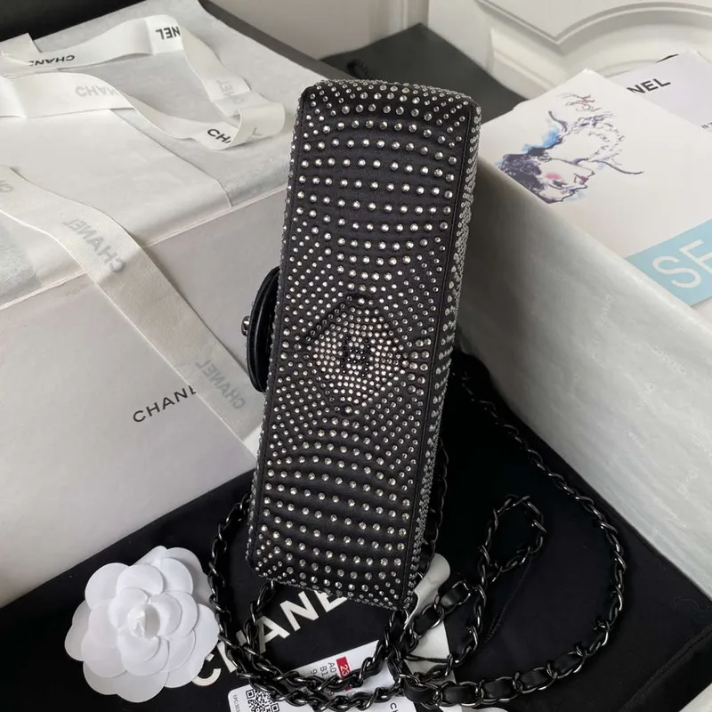 Chanel AS1116 Small Flap bag Velvet Crystal Pearl A69900 Black