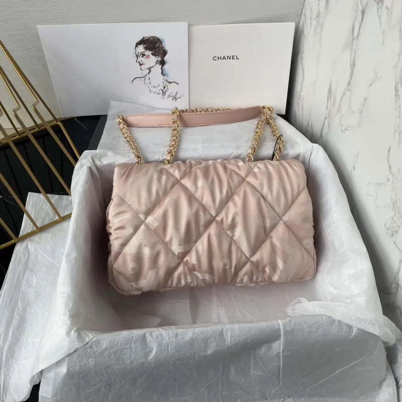 Chanel AS1118 Flap bag Satin fabric Pink