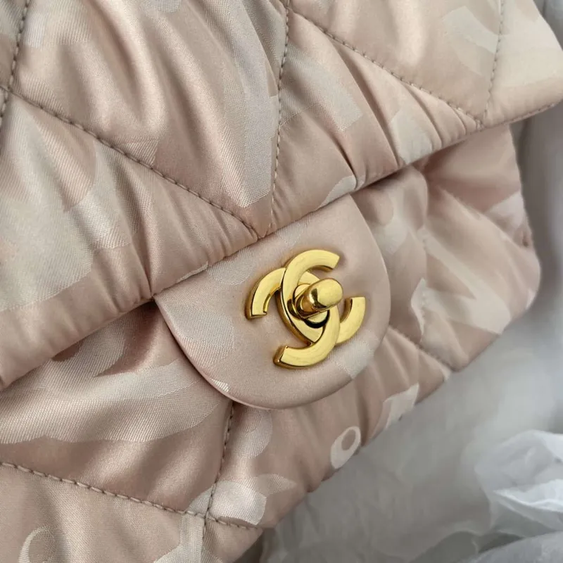 Chanel AS1118 Flap bag Satin fabric Pink