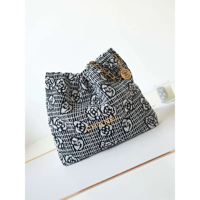 Chanel 22 Handbag Shiny AS3261 White & Black Velvet Gold