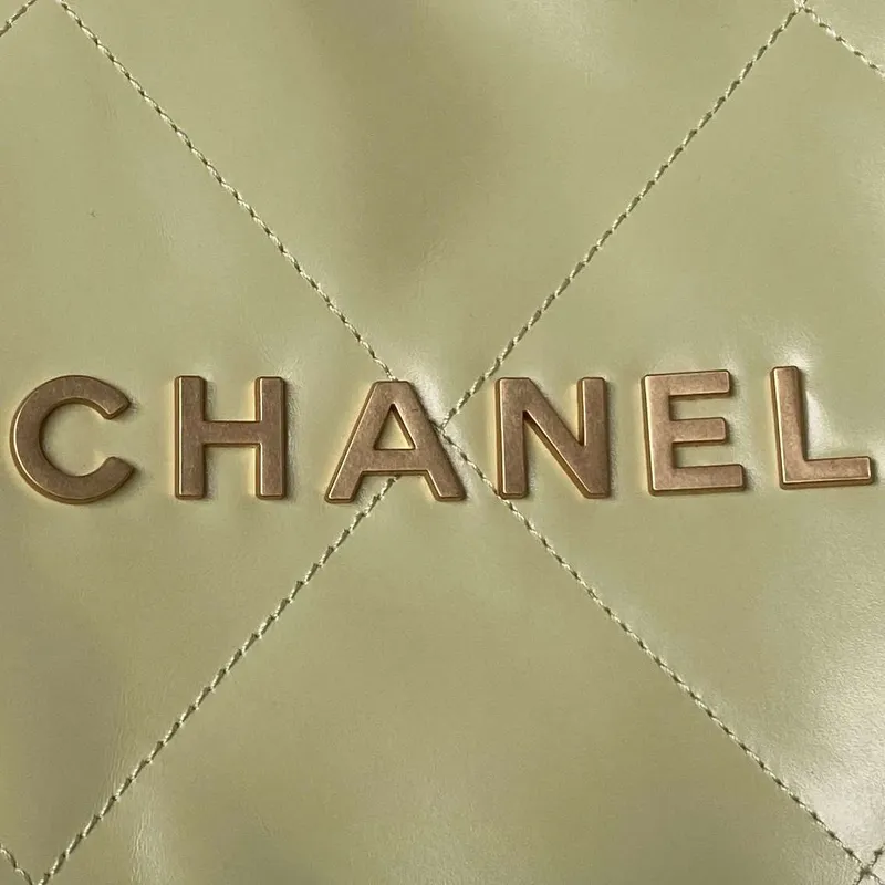 Chanel 22 Bag AS4486 Handbag Shiny Calfskin Yellow With Gold