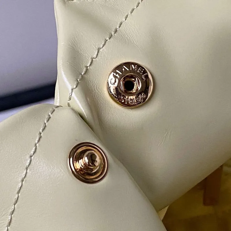 Chanel 22 Bag AS4486 Handbag Shiny Calfskin Yellow With Gold