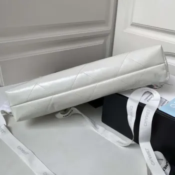 Chanel 22 Bag AS4486 Handbag Shiny Calfskin White With Gold