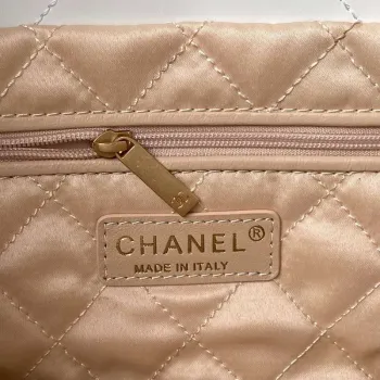 Chanel 22 Bag AS4486 Handbag Shiny Calfskin White With Gold
