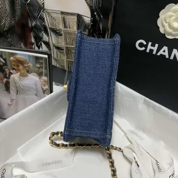Chanel AS4051 Flap Bag Denim canvas Gold Metal Blue