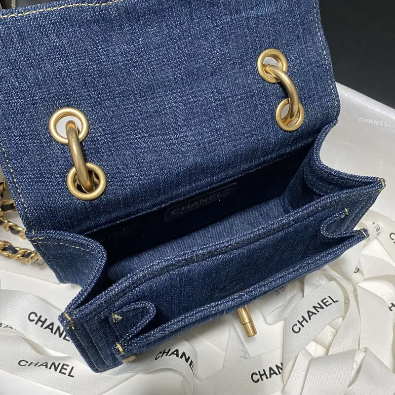 Chanel AS4051 Flap Bag Denim canvas Gold Metal Blue