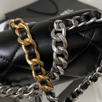 Chanel AP3267 19 Wallet on Chain Woc Shiny Lambskin Black