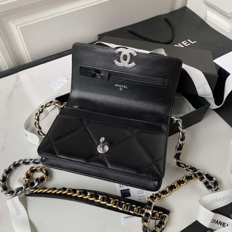 Chanel AP3267 19 Wallet on Chain Woc Shiny Lambskin Black