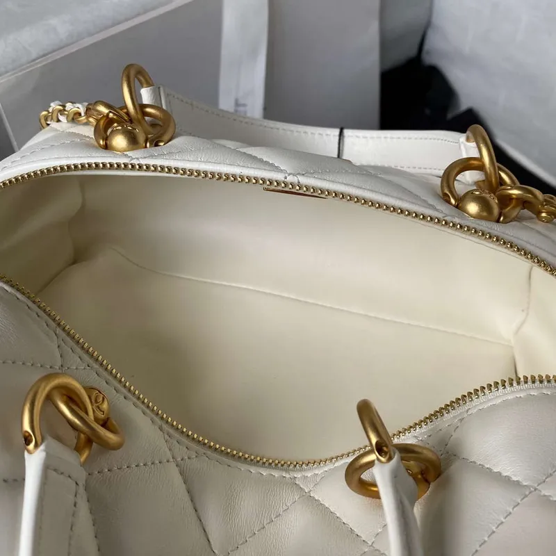 Chanel AS4201 Bag With Top Handle Calfskin White