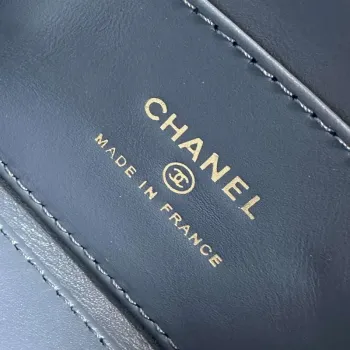 Chanel AP3435 Shiny Aged calfskin & gold tone metal Navy Blue