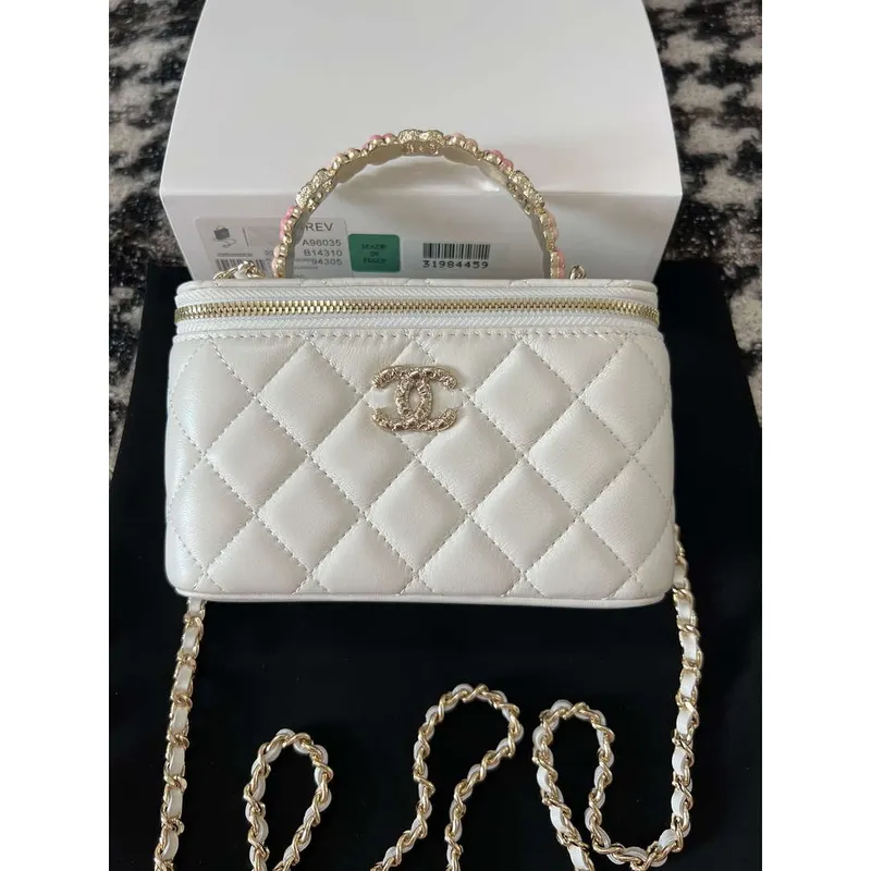 Chanel A96035 CLUTCH Lambskin Vanity Box bag White