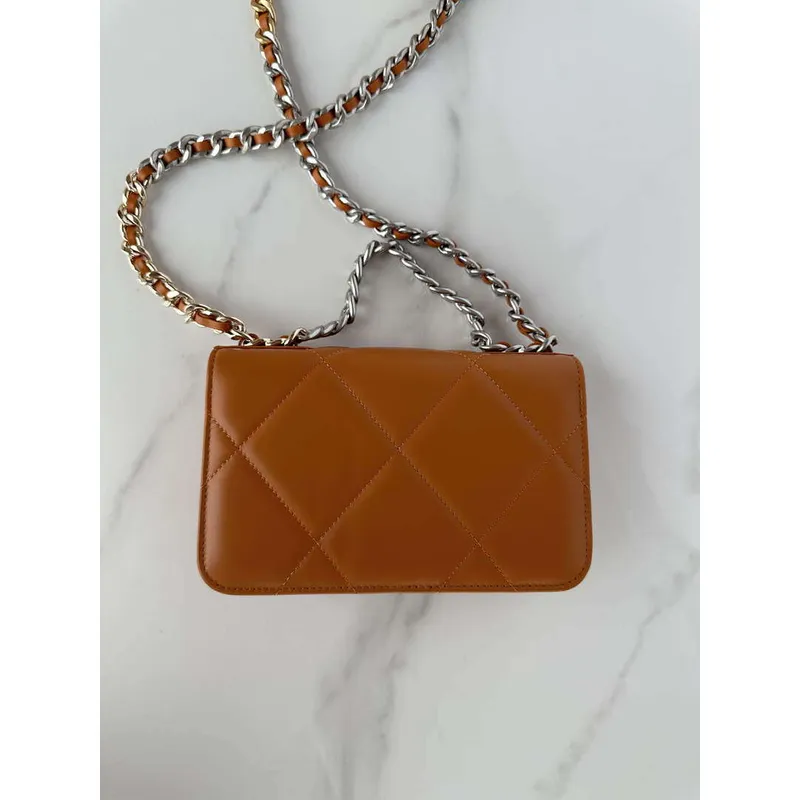 Chanel AP3267 19 Wallet on Chain Woc Shiny Lambskin Brown