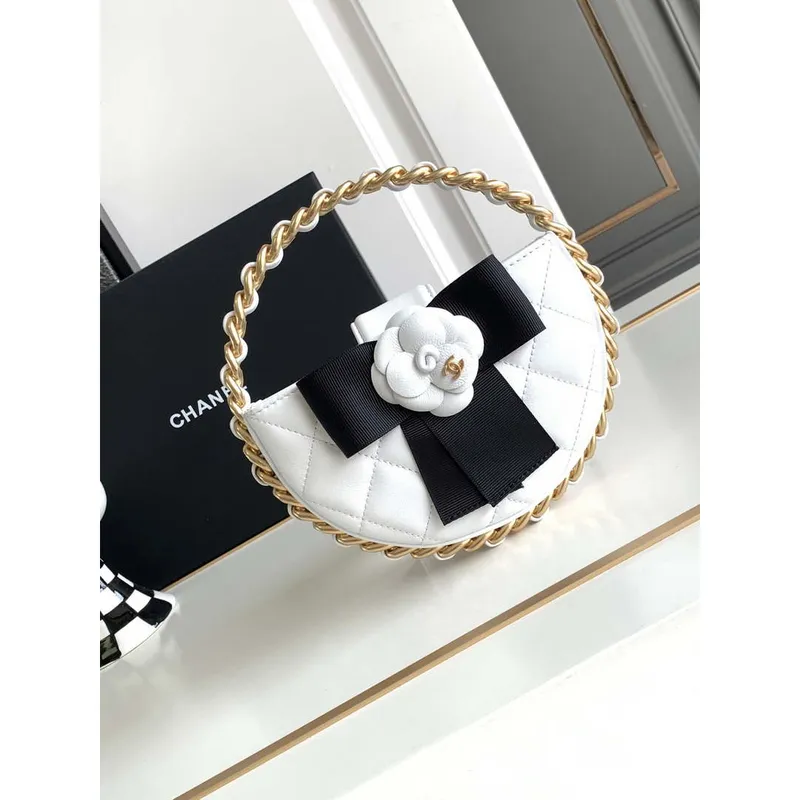 Chanel AP3583 Pouch Mixed Fibers 22cm Calfskin & Gold Tone Metal White AP3584
