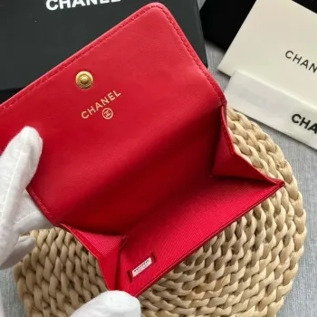 Chanel AP1790 19 flap Card Holder shiny lambskin gold tone ruthenium finish metal Red