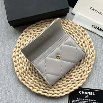 Chanel AP1790 19 flap Card Holder shiny lambskin gold tone ruthenium finish metal Gray