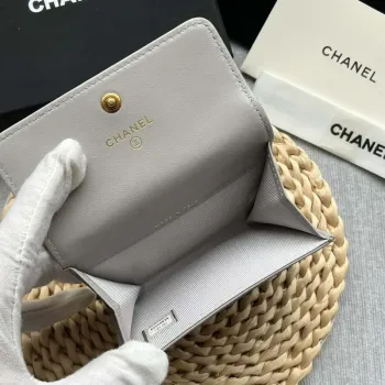 Chanel AP1790 19 flap Card Holder shiny lambskin gold tone ruthenium finish metal Gray