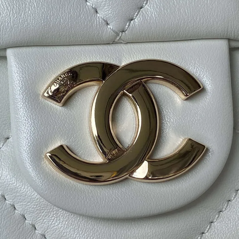 Chanel AS4359 Shopping Bag Shiny Lambskin Gold Metal White