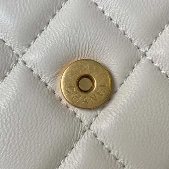 Chanel AP3484 CLUTCH WITH CHAIN Shiny Lambskin & Gold Tone Metal White