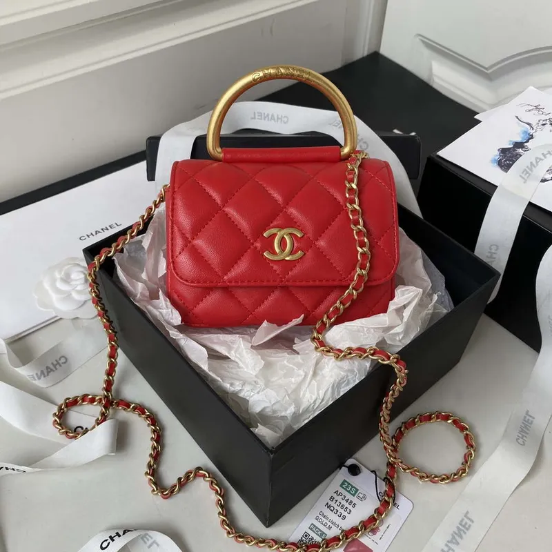 Chanel AP3485 Clutch With Chain Shiny Lambskin & Gold Tone Metal Red