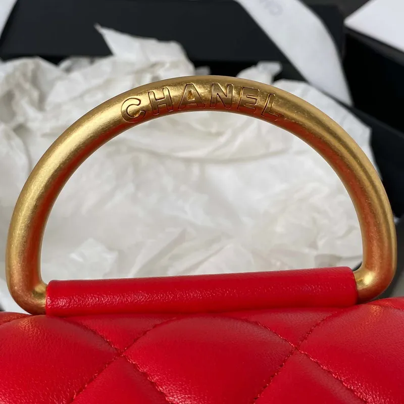 Chanel AP3485 Clutch With Chain Shiny Lambskin & Gold Tone Metal Red
