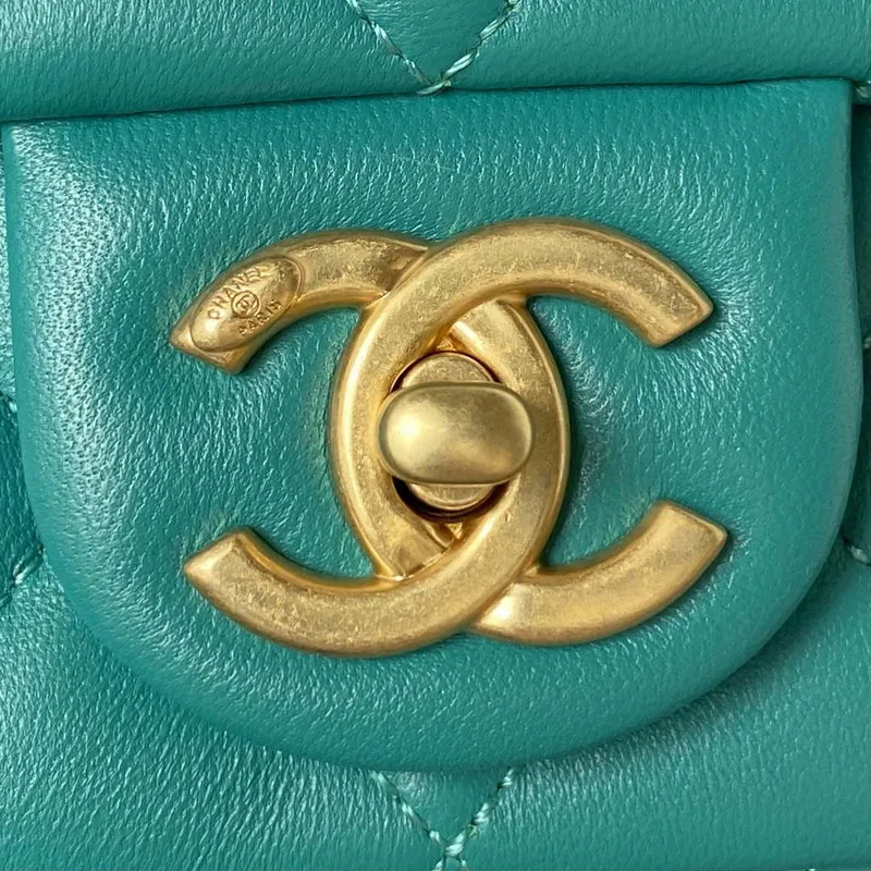Chanel AS4231 Small Flap Bag Lambskin Green