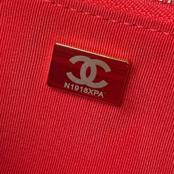 Chanel AS4368 Large HOBO Bag Shiny Crumpled Lambskin & Gold Tone Metal Red