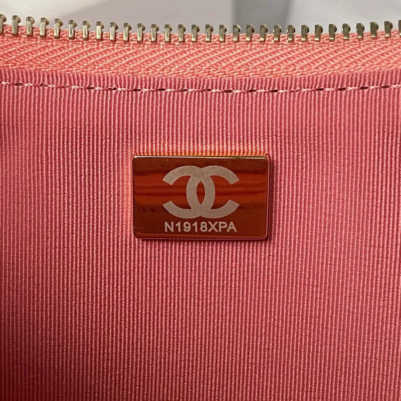 Chanel AS4368 Large HOBO Bag Shiny Crumpled Lambskin & Gold Tone Metal Pink