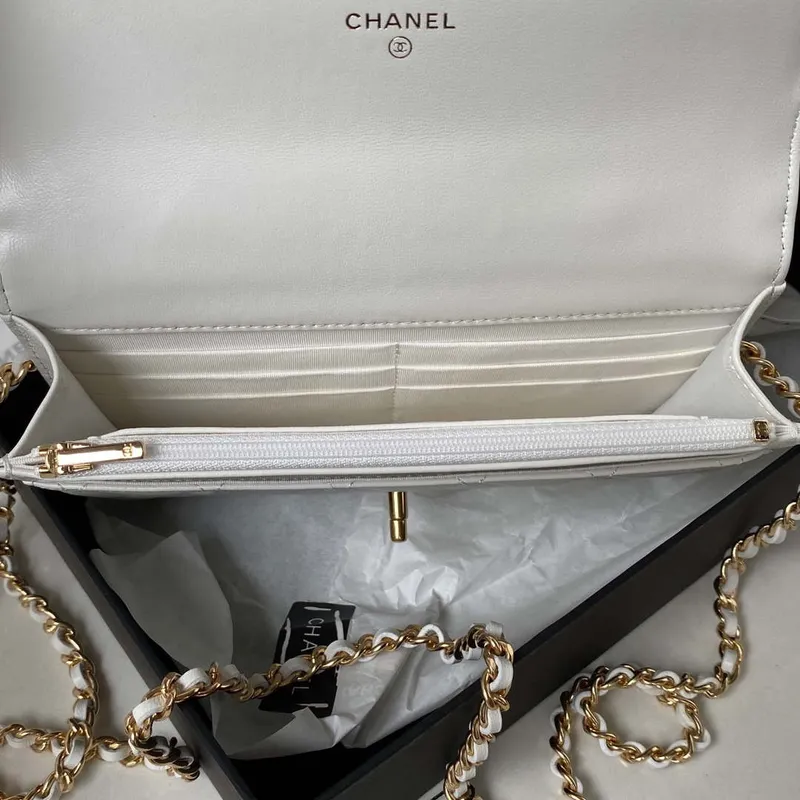 Chanel AP3504 Woc Wallet On Chain lambskin Imitation Pearls Strass & Gold white