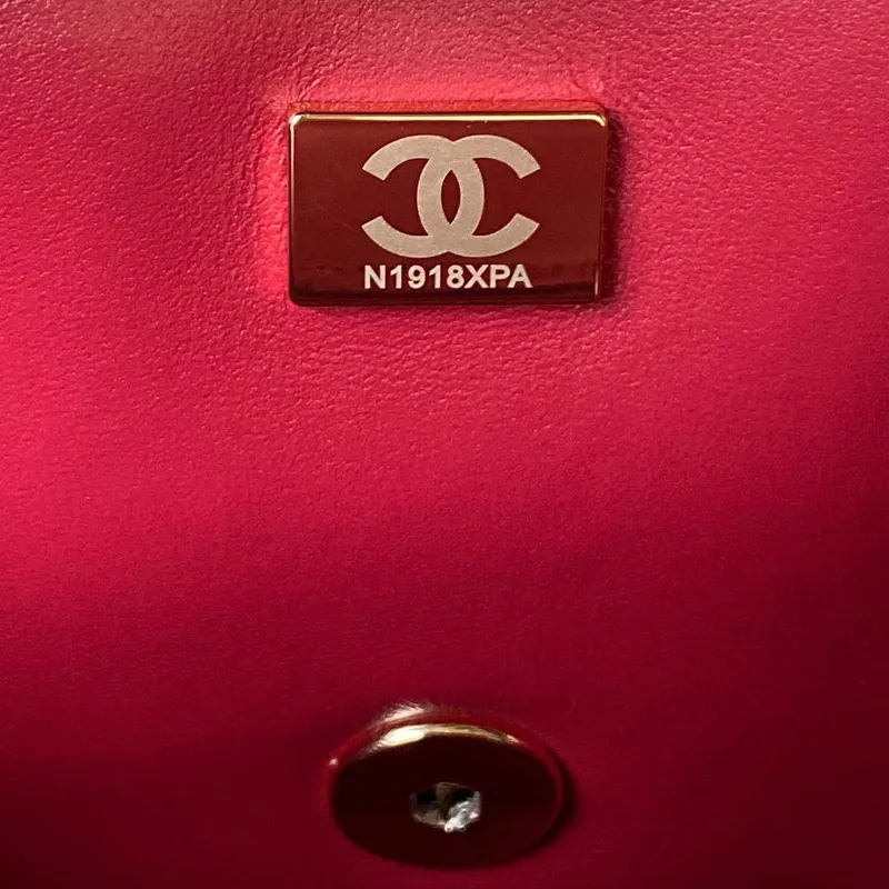 Chanel AS3791 Flap Bag Velvet and Lambskin Red